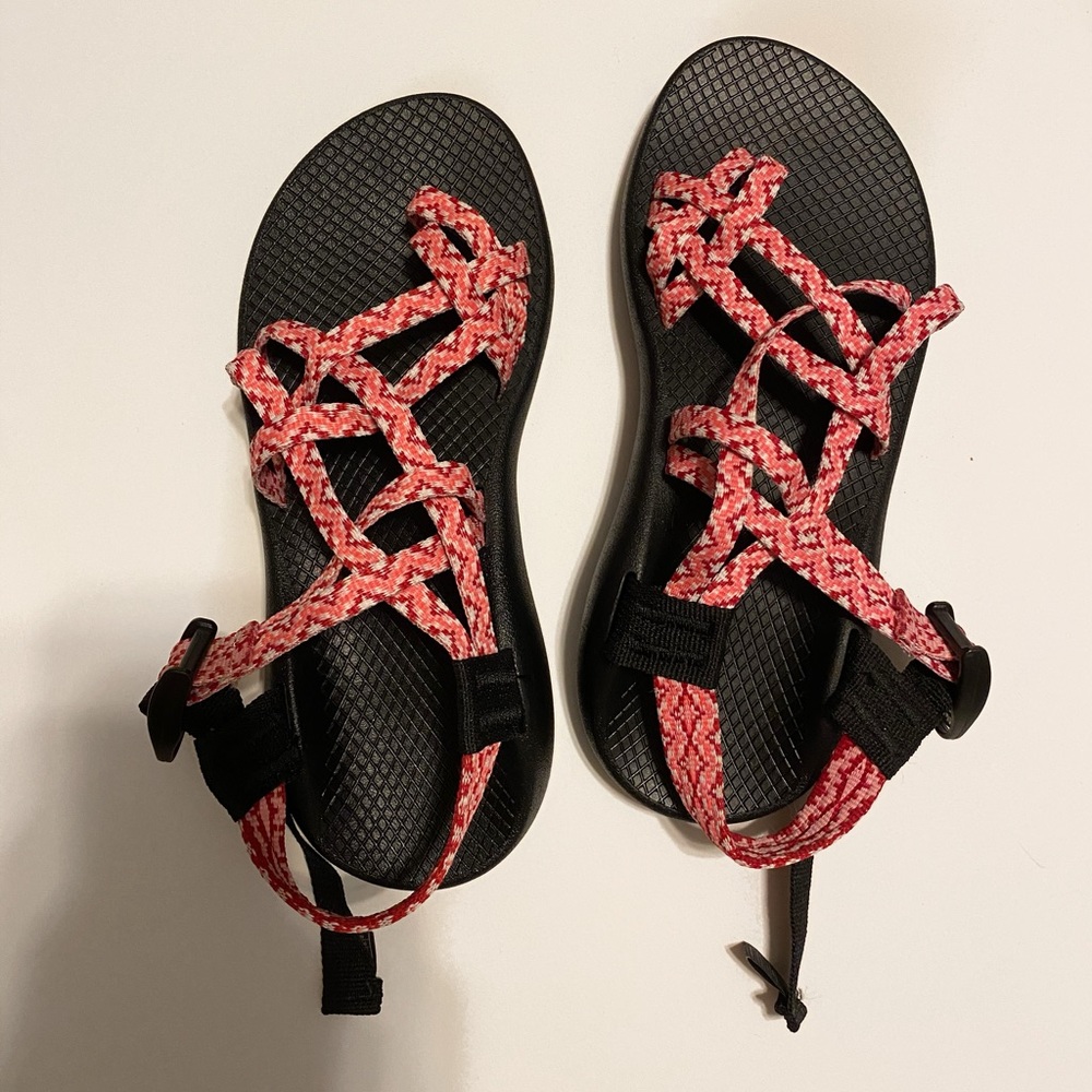 Women’s Chaco’s Size 7